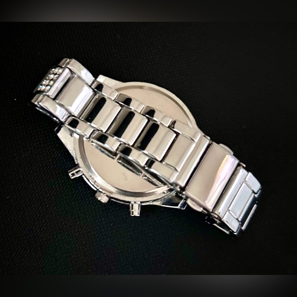 Ladies Geneva watch - Picture 3 of 8